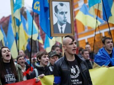 «Листопад» на Украине: наступит ли время чёрных?