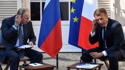 Путин пересказал Макрону сказку Лукашенко о страшных польских пограничниках