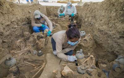 Археологи обнаружили в Перу необычное братское захоронение (Фото)