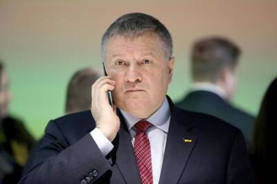 Бывший глава МВД Украины Арсен Аваков заявил, что Зеленский превращается в авторитарного лидера