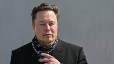 Еще на миллиард: Илон Маск снова продал часть акций Tesla