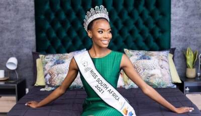 Королеву красоты ЮАР затравили в Сети за участие в конкурсе «Мисс Вселенная» в Израиле - rusjev.net - Израиль - Юар - Эйлат - Twitter