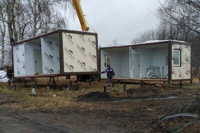 В Башмаковском районе идут работы по установке модульного ФАПа
