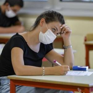 Университеты и школы Львовщины вернутся к очному обучению