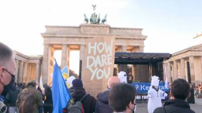 Свенья Шульц - В центре Берлина прошел митинг в поддержку АЭС - grodnonews.by - Белоруссия - Германия - Берлин