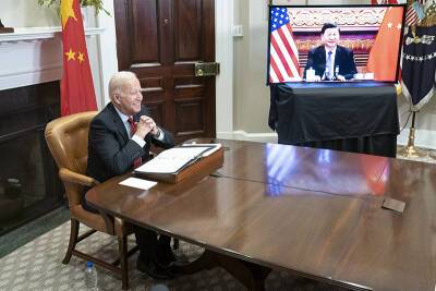 "Счастлив видеть старого друга": итоги первой встречи Си Цзиньпина и Джо Байдена