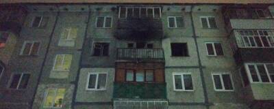 В Чебоксарах из горящей квартиры спасатели вытащили 90-летнюю пенсионерку