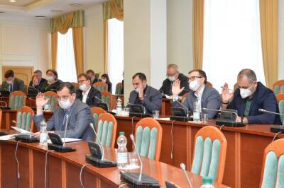 Депутаты Законодательного cобрания обсудили вопросы развития бизнеса в Нижегородской области