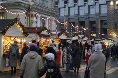 Рождественская ярмарка остановит движение автомобилей у Манежной площади