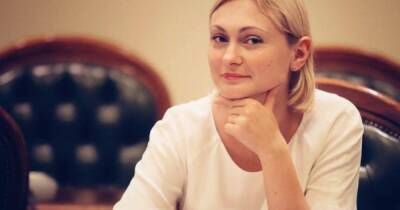 "Слуга" Кравчук опровергла слова коллеги о тысяче только для вакцинировавшихся с 19 декабря