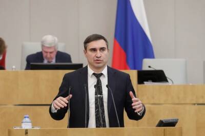 Рязанский депутат Госдумы Хубезов высказался о вакцинации и QR-кодах