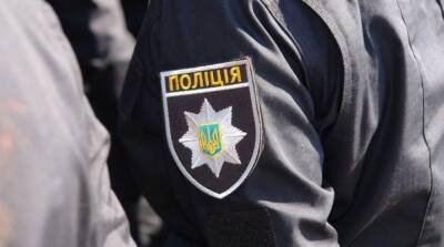 В Киеве неизвестный стрелял из автомобиля, есть пострадавший