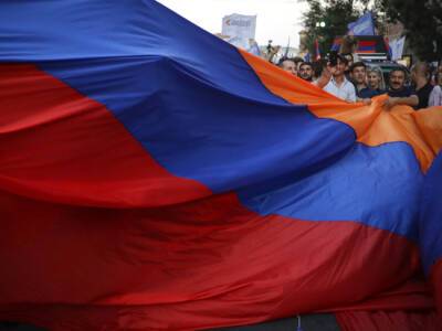 Политологи назвали причину ухудшения отношения армян к России