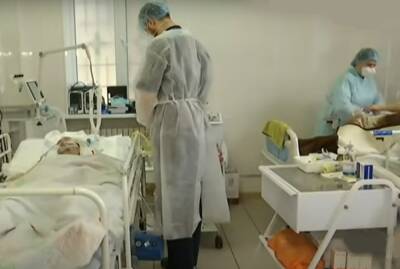 Сотни пациентов с ковидом "на кислороде": харьковские врачи рассказали о ситуации в больницах