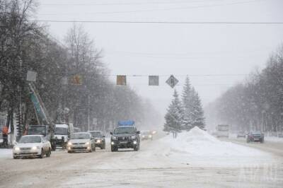 Губернатор Кузбасса поручил повысить качство уборки снега в регионе