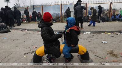 Депутат: ситуация с беженцами на границе политизирована