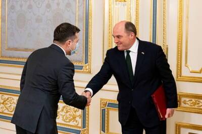 Зеленский пообщался с министром обороны Великобритании насчет Черного моря