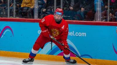 Рекорд Александра Овечкина в сборной России побил 16-летний Матвей Мичков