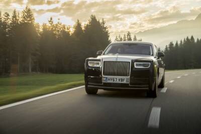Украина осуществила поставку элитных Lamborghini и Rolls-Royce в Европу