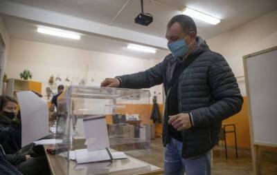В Болгарии подведены официальные итоги парламентских выборов