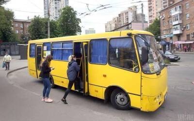 Владельцы маршруток отреагировали на повышение цен на проезд в Киеве