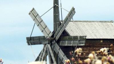 Старинная кормилица: в молдавском селе отреставрируют вековую мельницу