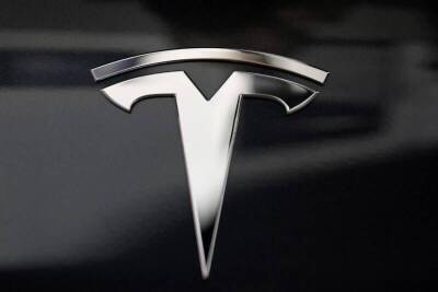 Маск продал акции Tesla еще на $973 млн для уплаты налогов