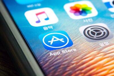 Магазин Apple App Store после апдейта перестал поддерживать iOS 13