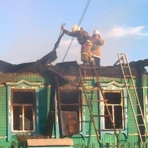 На пожаре в России погибла мать с пятью детьми