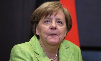 В качестве бывшего канцлера у Меркель будет девять сотрудников