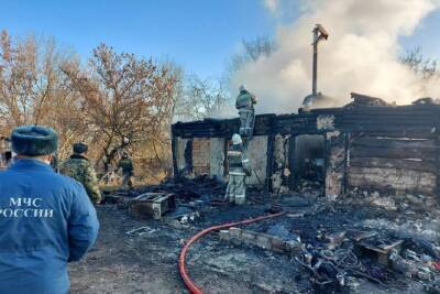 В пожаре в Ольховатском районе Воронежской области сгорело четверо детей