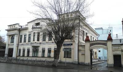 На улице Ленина на продажу выставили 100-летние тюменские особняки