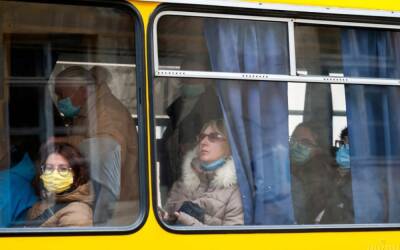 В Украине хотят ужесточить карантин: какие ограничения и в каких регионах могут ввести