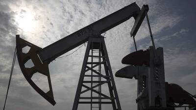 Источники рассказали о просьбе Байдена к КНР понизить мировые цены на нефть