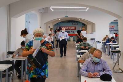 Российский врач рассказала о противопоказаниях к вакцинации от COVID-19