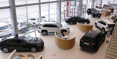 Минпромторг прогнозирует рост продаж новых автомобилей в России на 6% в 2021 году