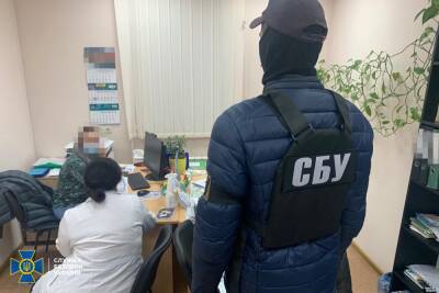 В Киеве СБУ разоблачила новых поддельников COVID-документов