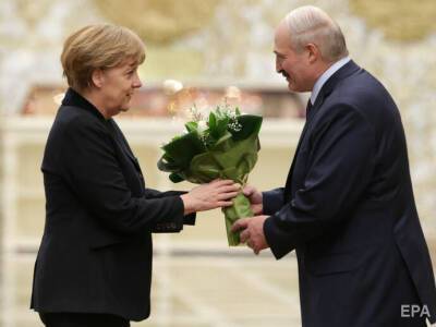 "Проблема выносится на уровень ЕС и Беларуси". Меркель и Лукашенко поговорили во второй раз за три дня из-за миграционного кризиса