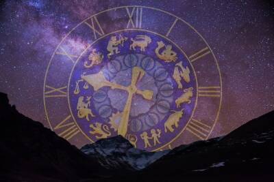 Астролог предрекла перемены знакам зодиака из-за лунного затмения 19 ноября