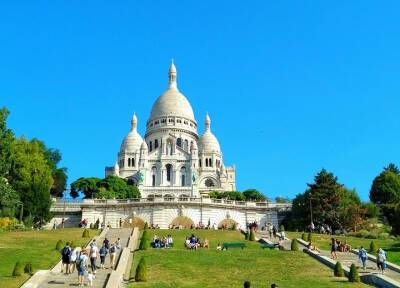Самое богемное место Франции: чем знаменит легендарный холм Монмартр