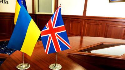 Британия и Украина «не хотят окружать или ослаблять Россию»