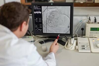 Рентгенохирургическое отделение клиники «РЖД-Медицина» обследует сосуды и вены в Чите