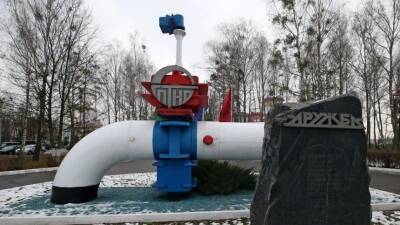 Белоруссия ограничила прокачку нефти в Польшу