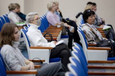 Сахалинским педагогам разъясняют, как подготовиться к введению новых стандартов