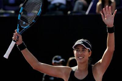 Мугуруса обыграла Контавейт в финале Итогового турнира WTA