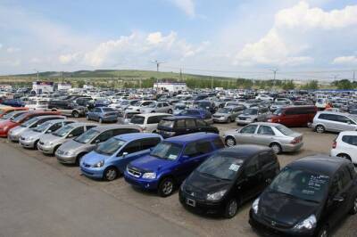 Министерство отказывается от платы за регистрацию автомобиля в Литве