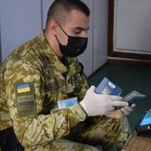 За три месяца пограничники выявили 1,7 тысяч поддельных COVID-сертификатов - reporter-ua.com