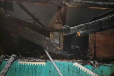 СК Тверской области выясняет обстоятельства пожара, в котором погибла женщина