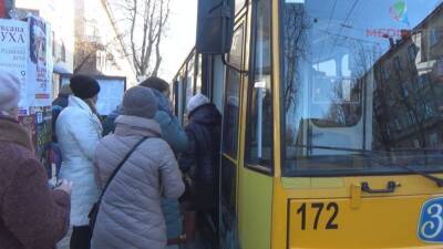 Украинка "изготовила" ковид-сертификат на принтере: хотела ездить на автобусе