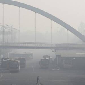 Из-за смога в Нью-Дели объявили локдаун. Фото - reporter-ua.com - Индия - Нью-Дели